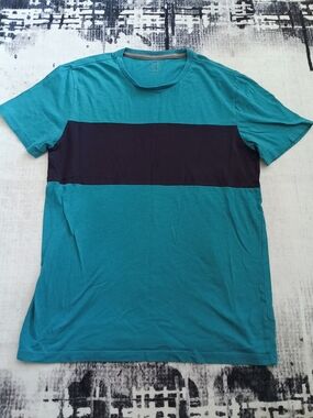 Old Navy‎ Teal Short-Sleeve Tee with Navy Chest Stripe